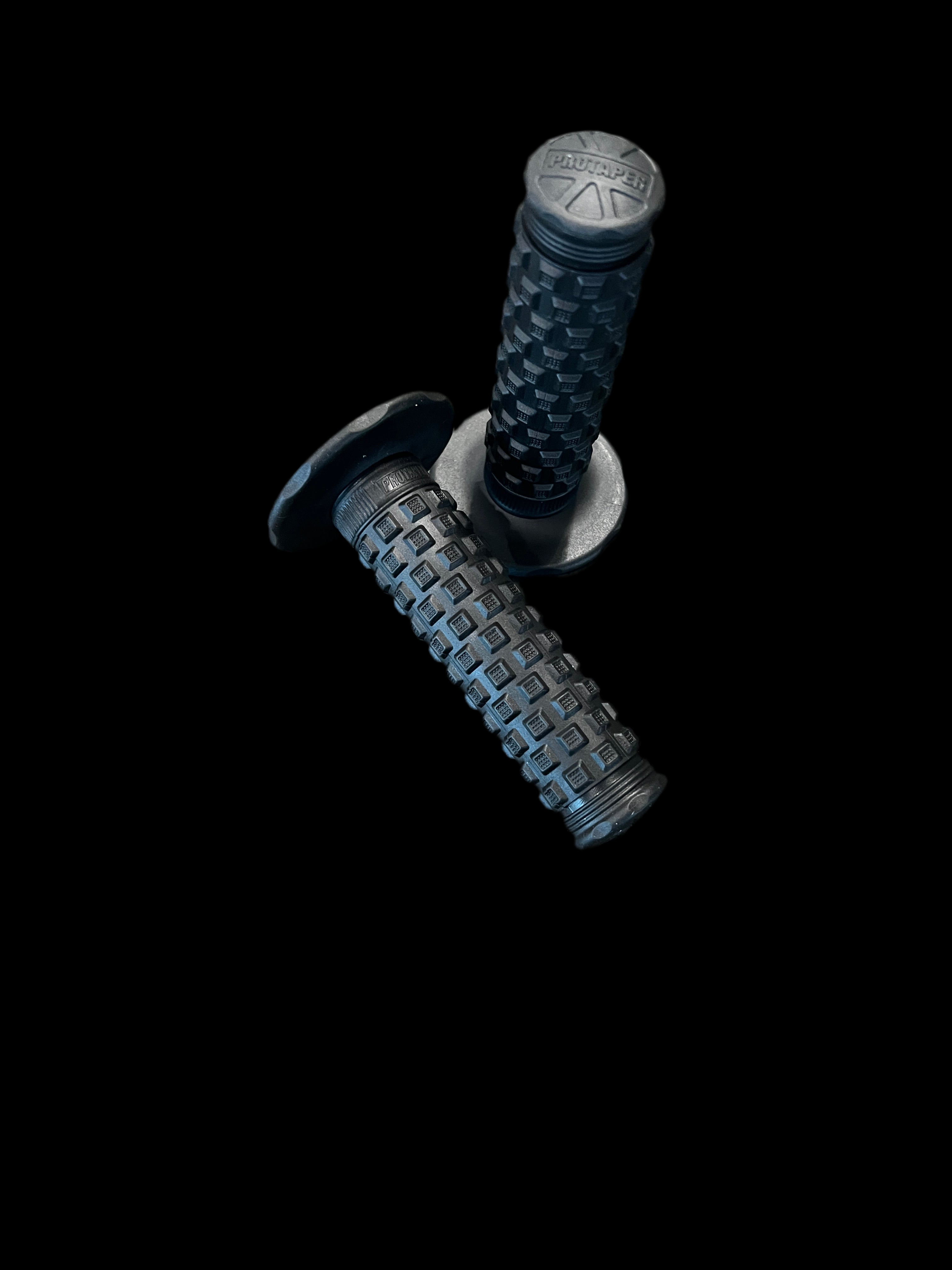 St racing “Pillow” Grips